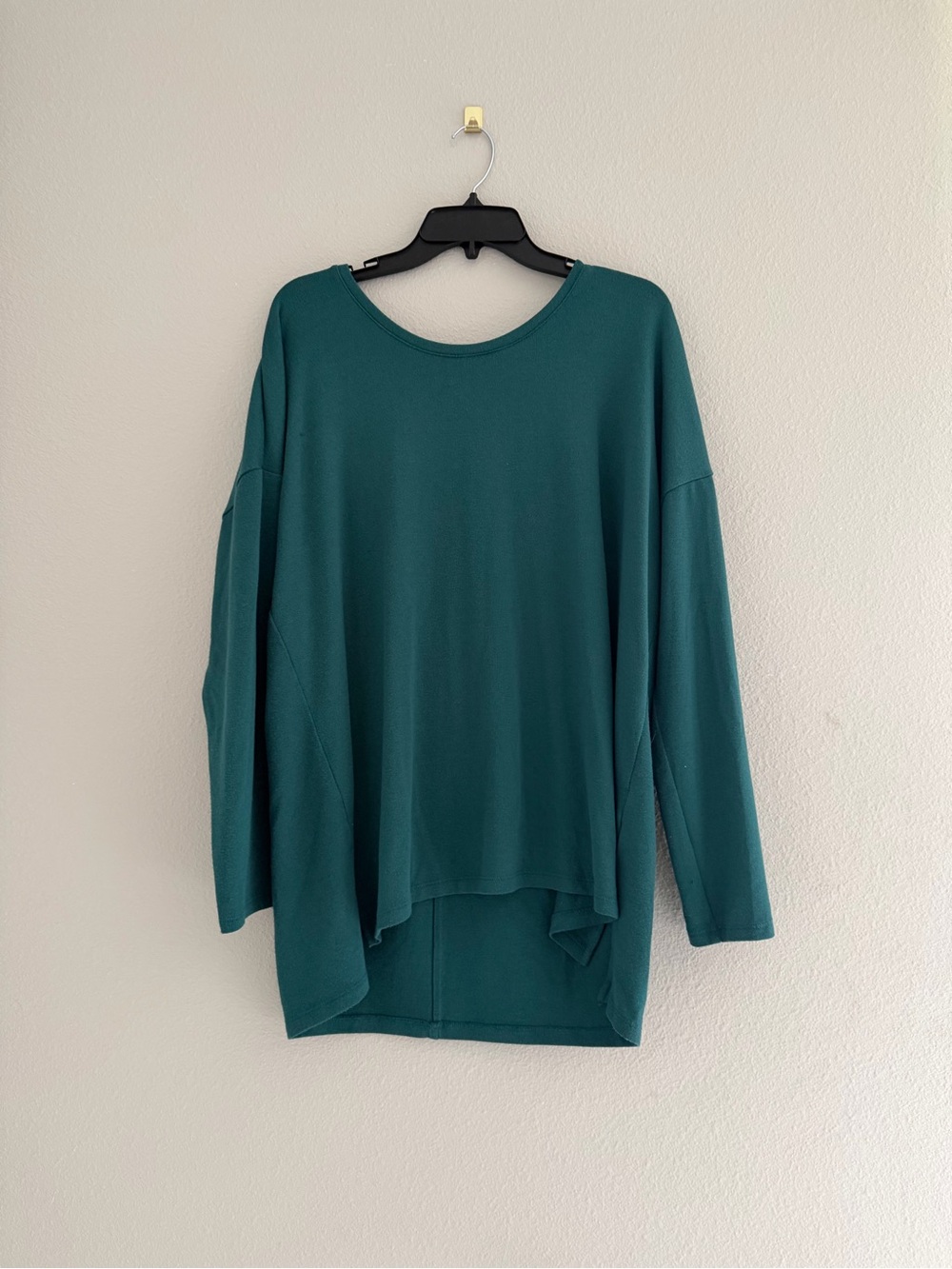 Banana Republic XL Emerald Green Tunic Top Long Sleeve Stretch Hi Low Hem